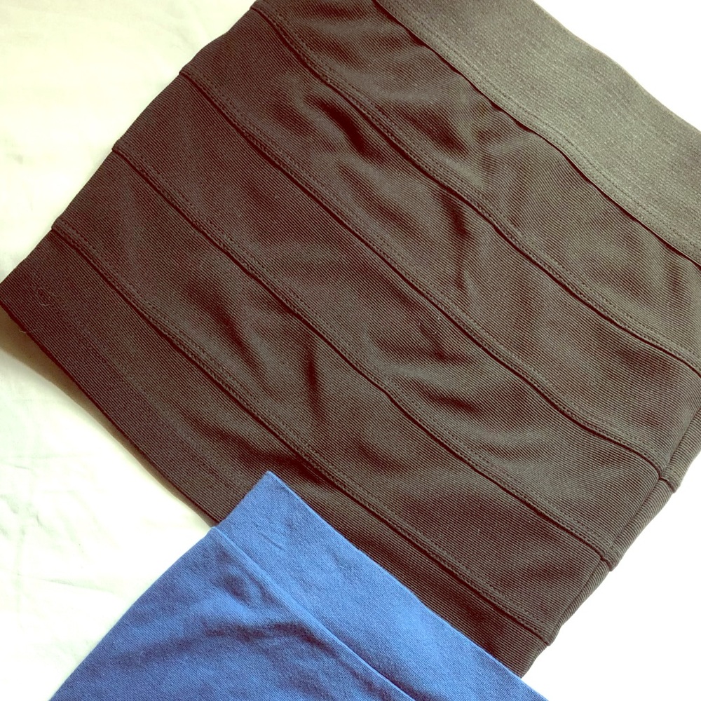 Bundle 2 mini skirts